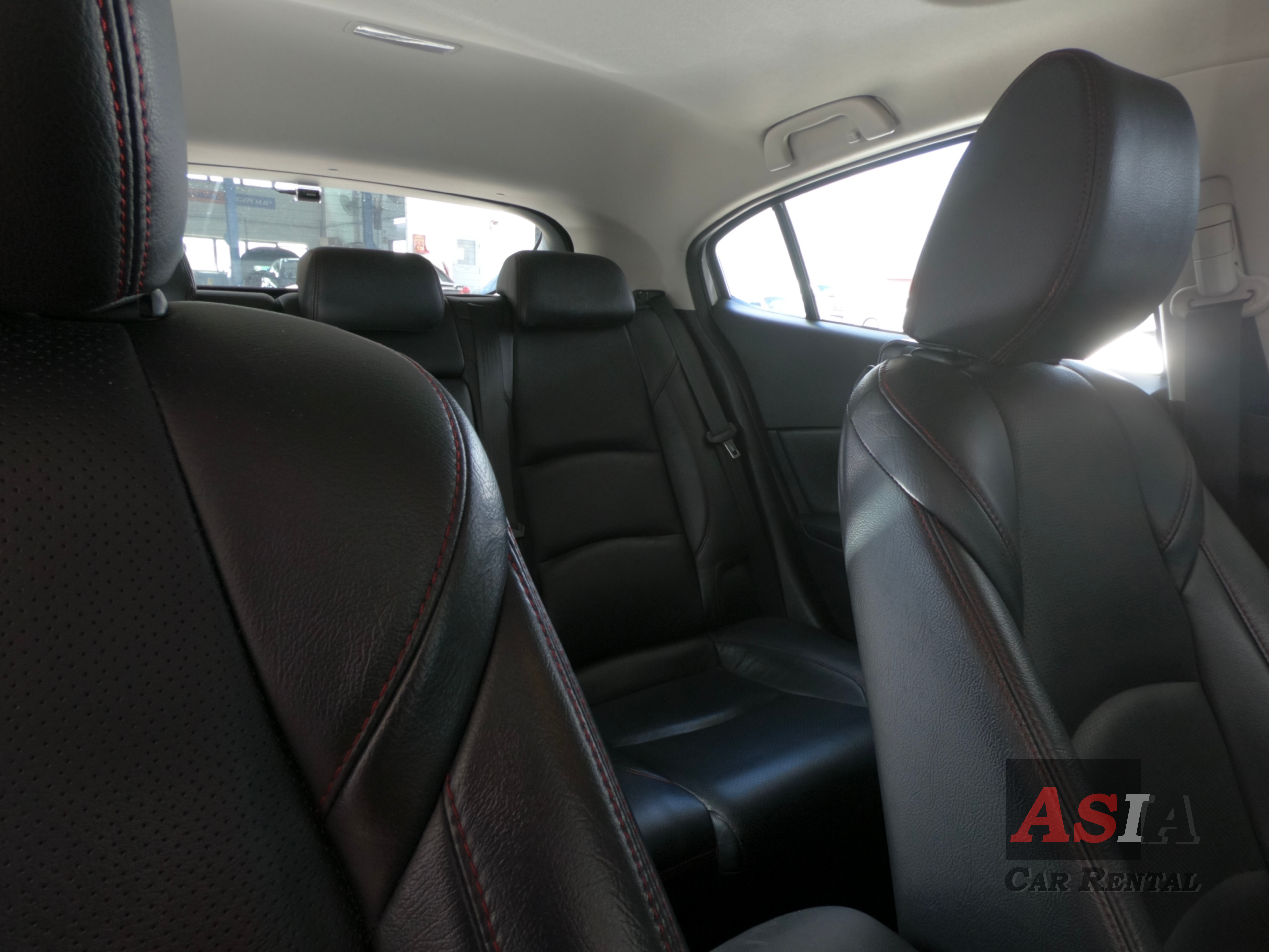 Mazda 3 (7666) - Interior