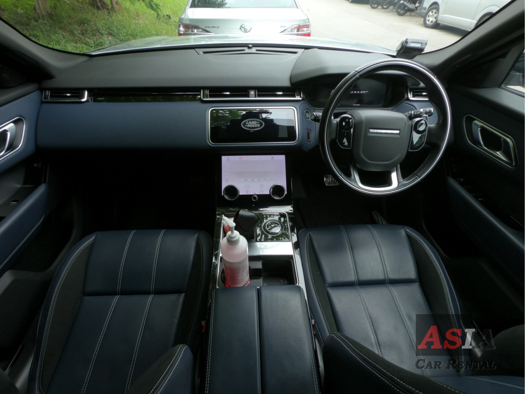 Range Rover Velar 3449 Front