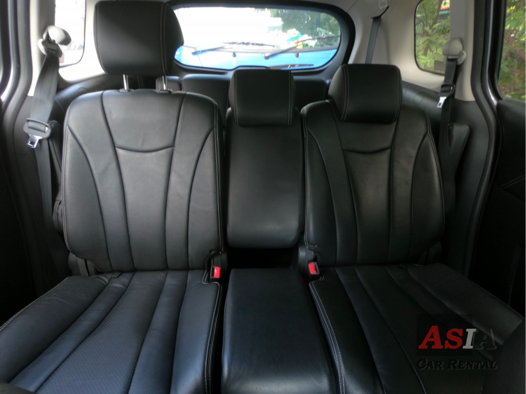 Mazda 5 (2894) - Back